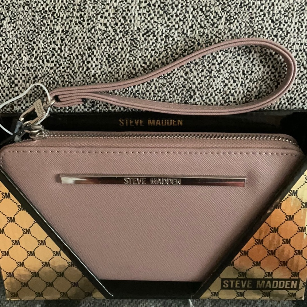 Steve Madden Wallet